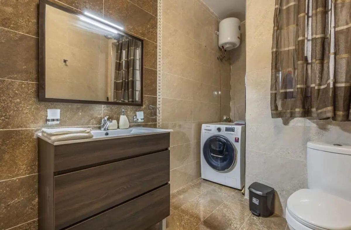 Apartment 2 Bedroom In Sliema, Malta No 6